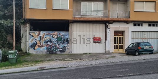 Local en Av. de la Coruña, Betanzos