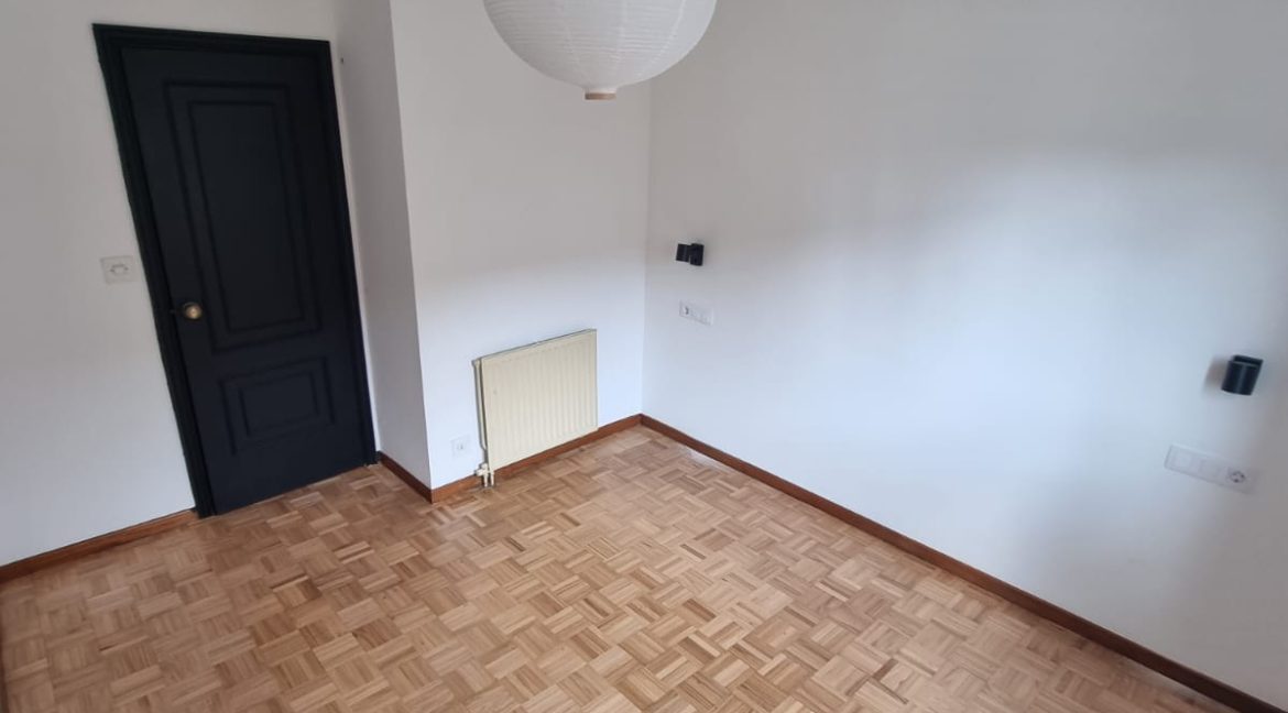 WhatsApp Image 2025-08-22 at 14.43.06